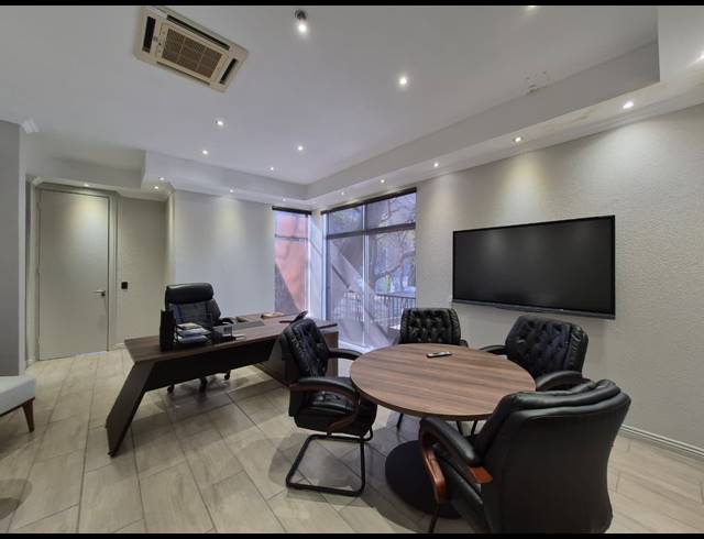 549M² OFFICE TO LET IN ROSEBANK
